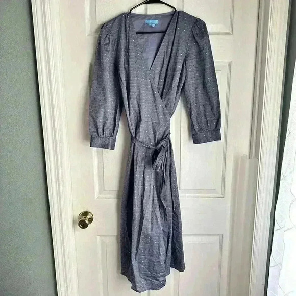 Draper James Chambray Denim Polka Dot True Wrap Dress Size 6 Preppy Midi - Picture 1 of 8